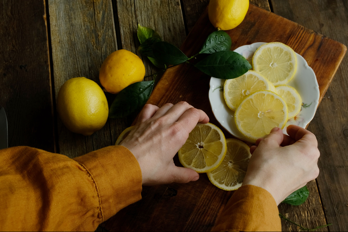 中医中柠檬可以入肝那对眼睛也有好处么