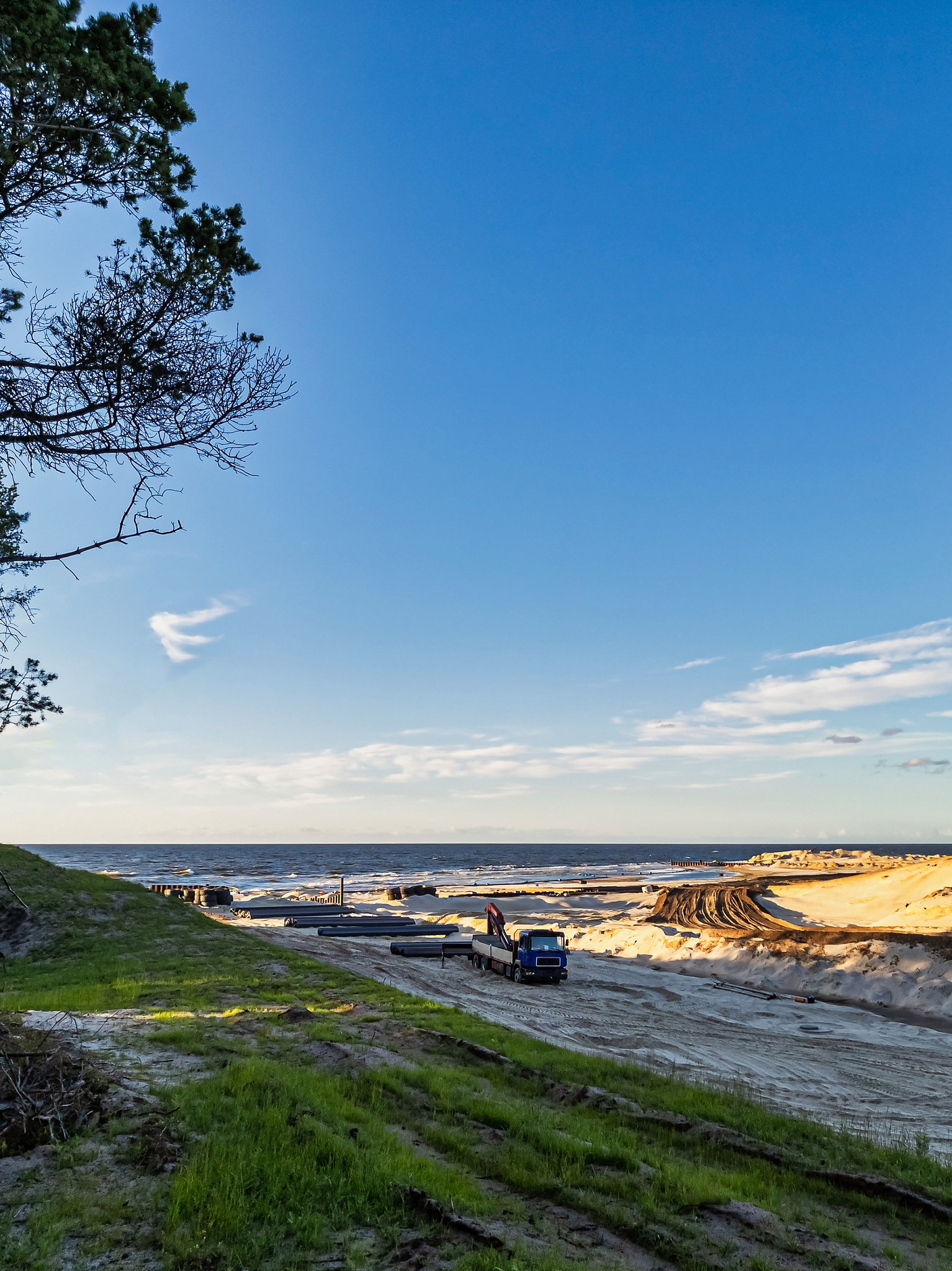 平陆运河工程建设：如何将建筑业产值转化为经济增长动力？