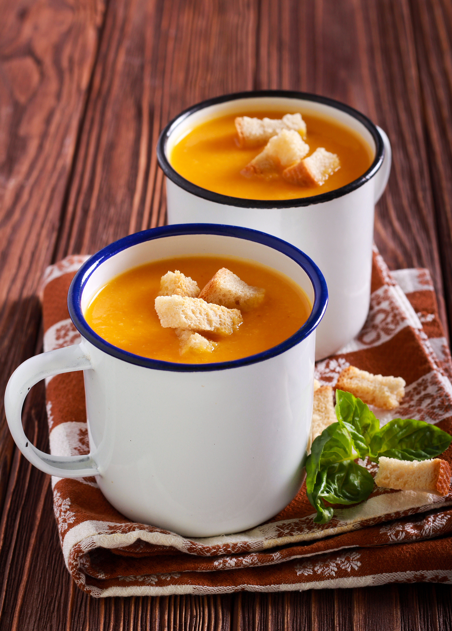 vegetable soup, made of butternut squash and cauliflower