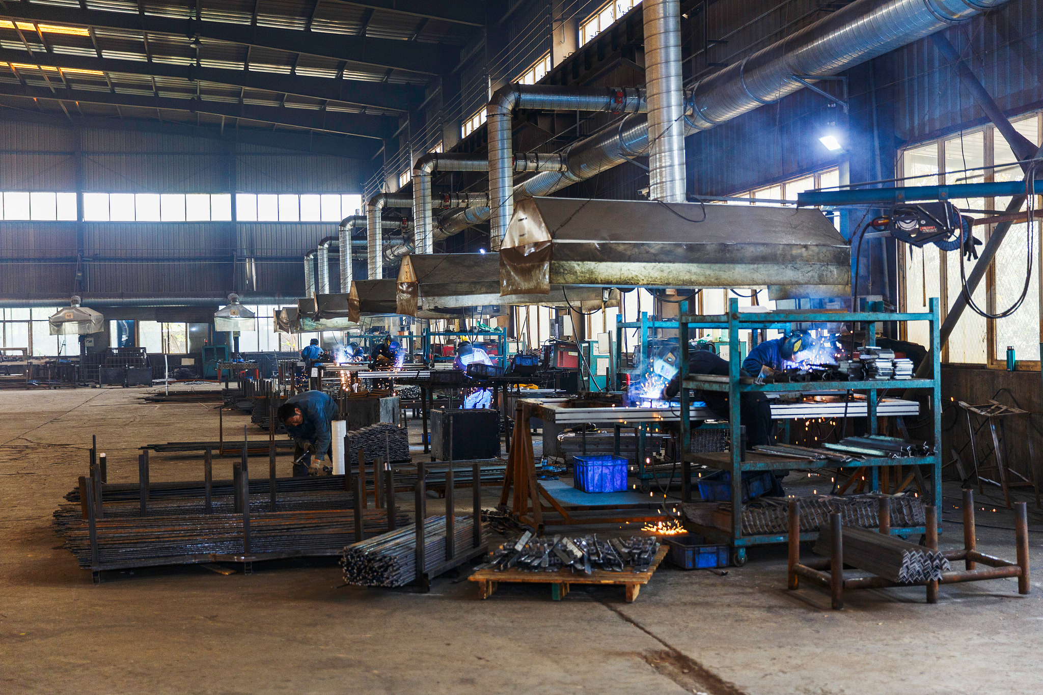 湖北省圣伟屹制造公司产品及生产流程详解