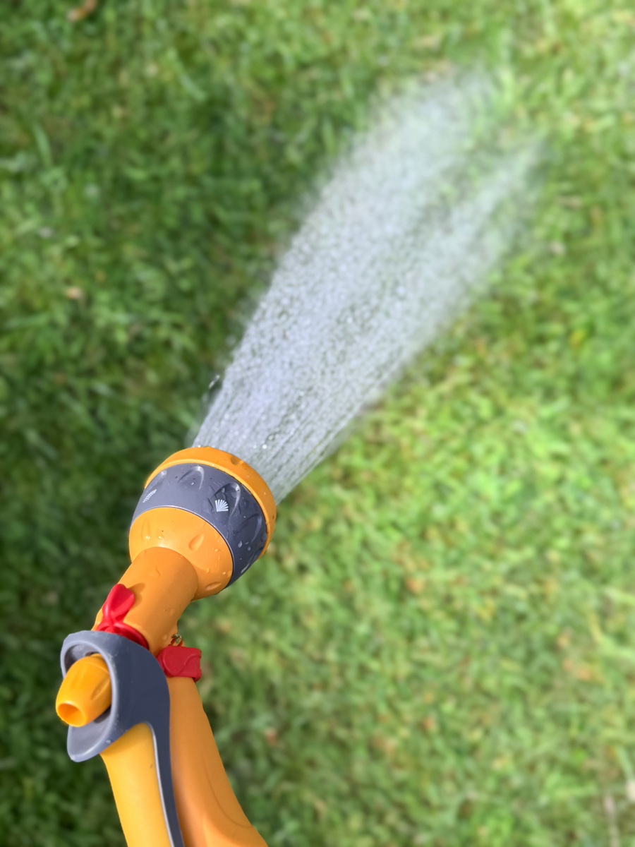 研究基于新型耐用材料的喷头标准：提高农业喷洒技术效果与可持续性