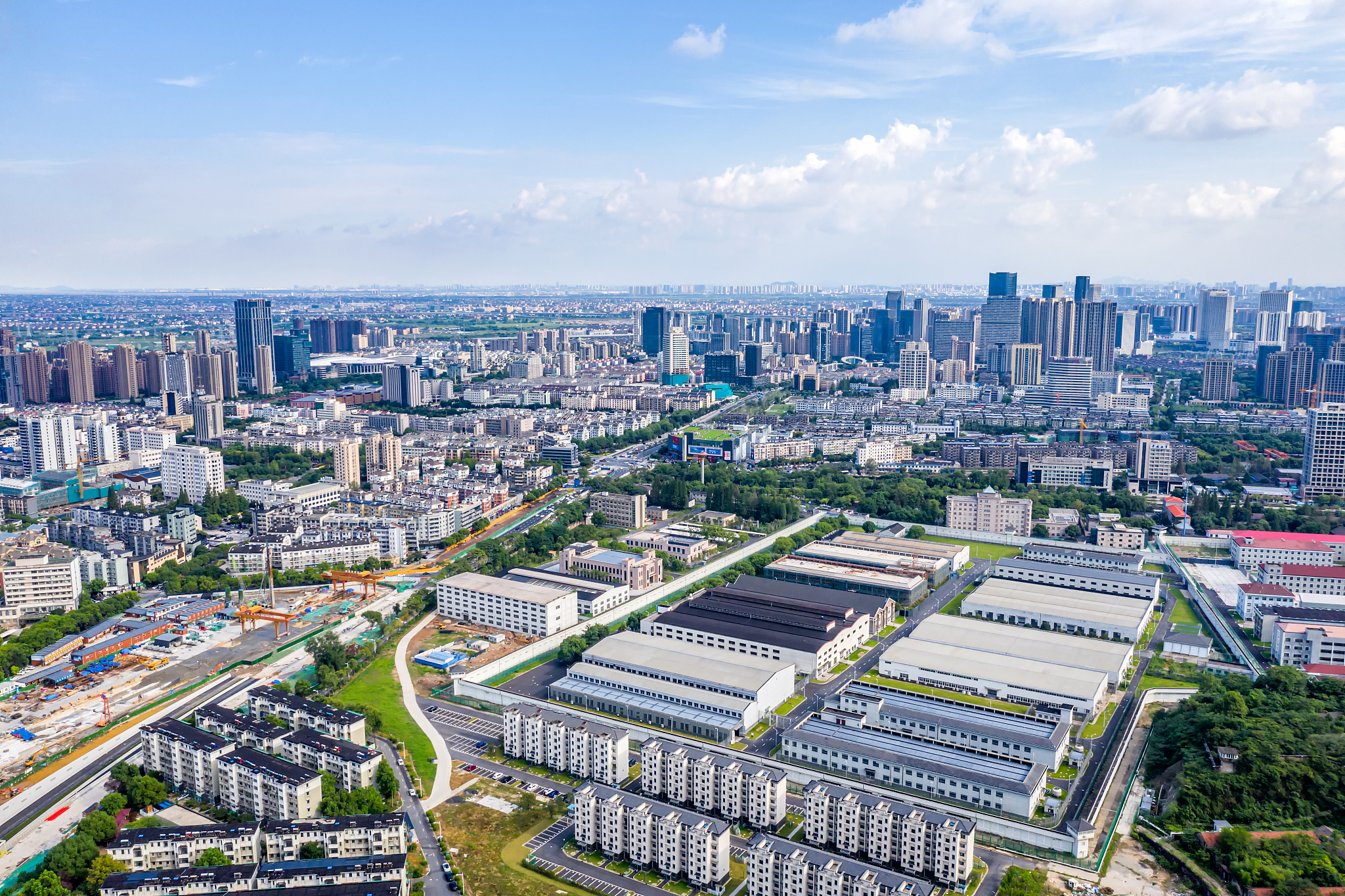 余杭GDP稳居浙江第一区：20个驱动因素深度解析