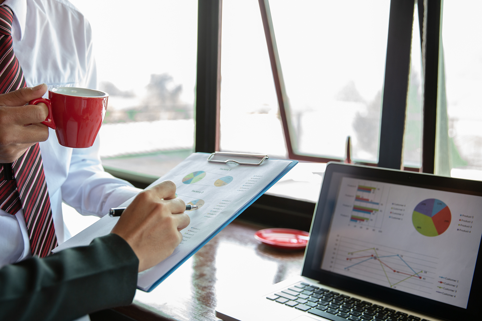 报考地勤专业需要具备哪些条件？