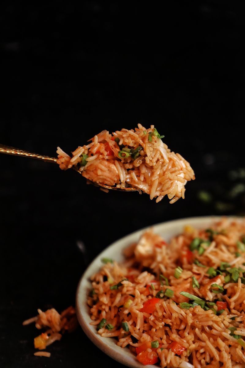 三岁小朋友对鸡蛋牛奶大米大豆小麦过敏该如何安排一日三餐