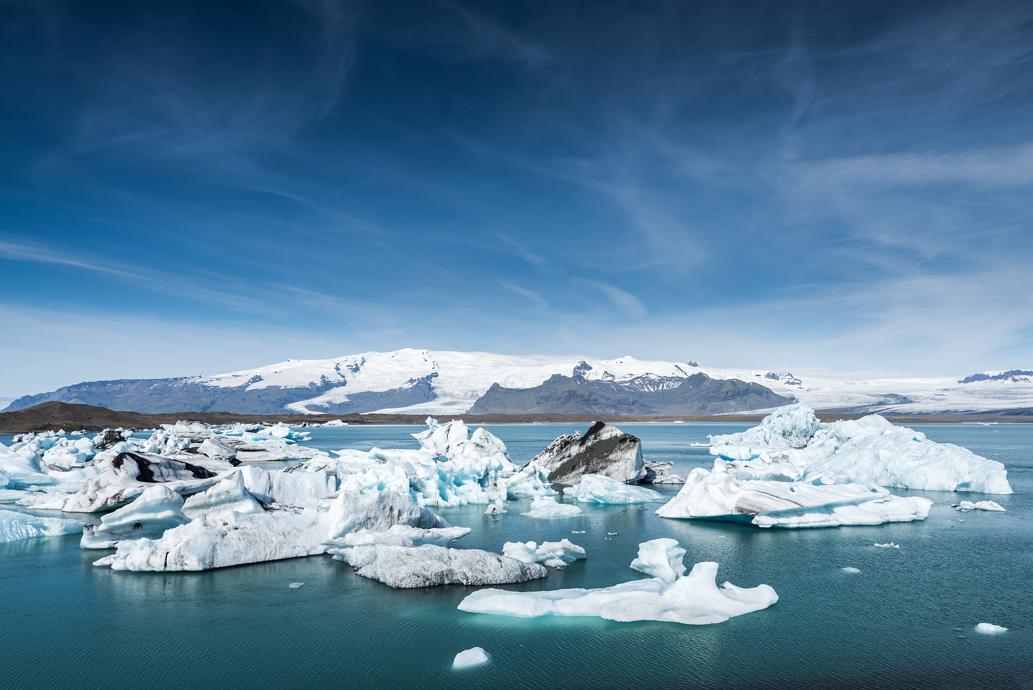 jokulsarlon glacier ice lagoon, iceland