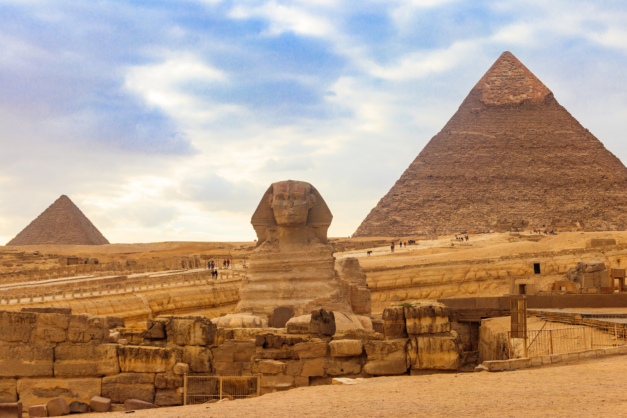 egyptian great sphinx and pyramids of giza in cairo, egypt