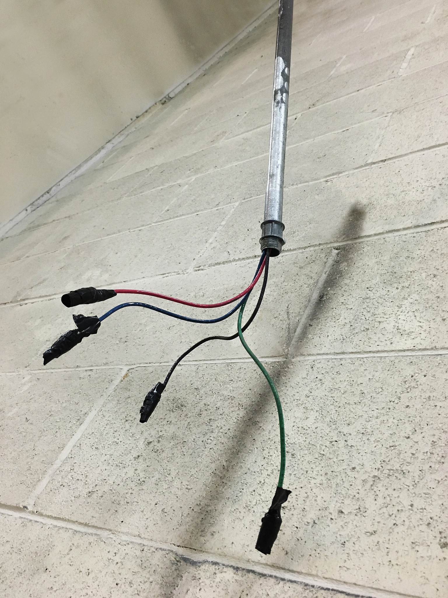 接地线种类详解：从地线到车辆接地线