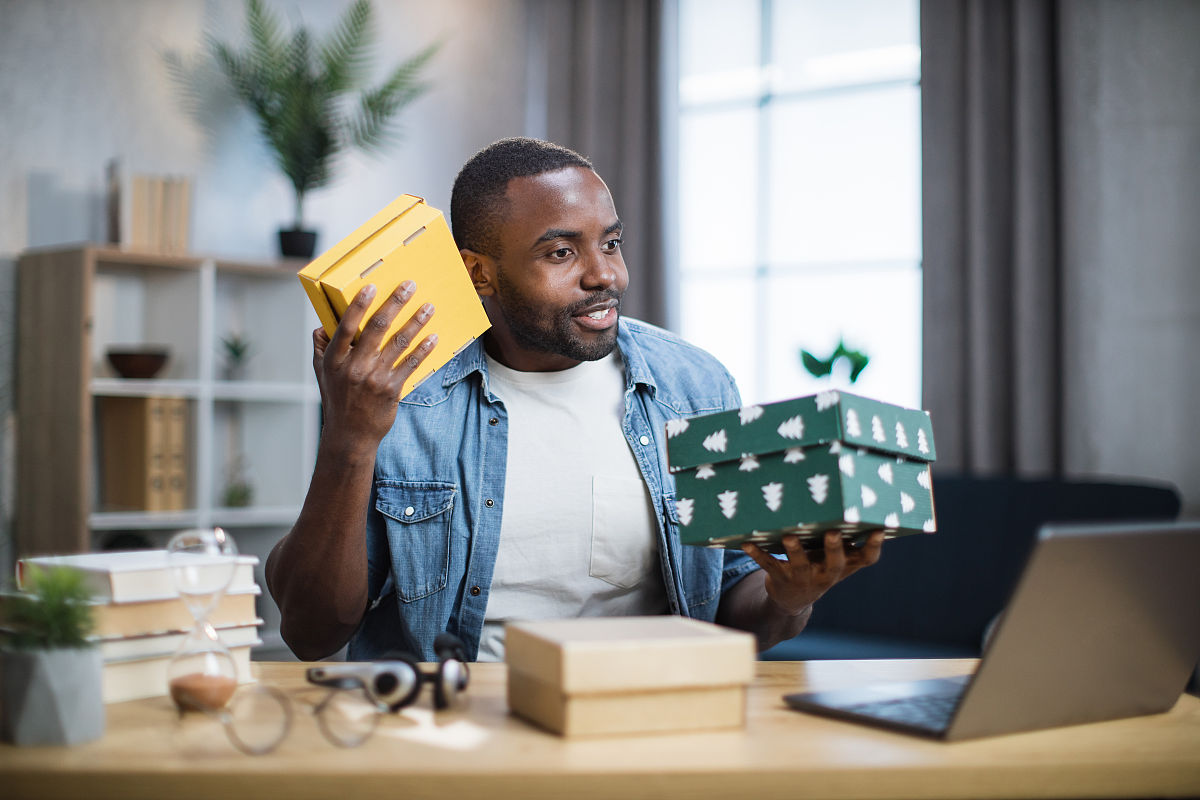主持人卖货主要带健康产品取一个主播网名。 要求不包含主持人