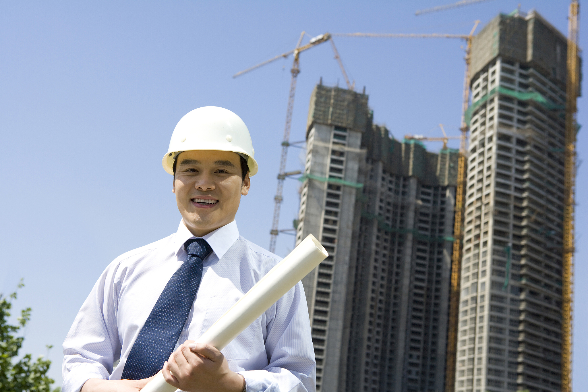 我的现在是房地产公司土建工程师如何提高自己的收入和能力