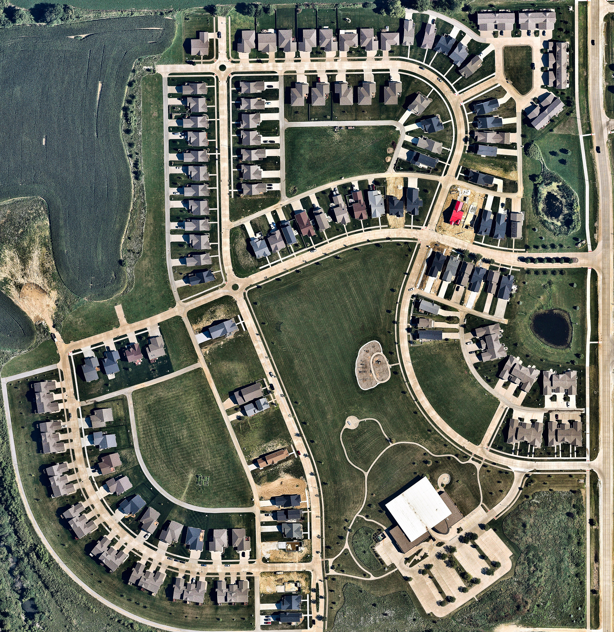 重庆建筑学校专业设置：建筑设计、城市规划、土木工程等