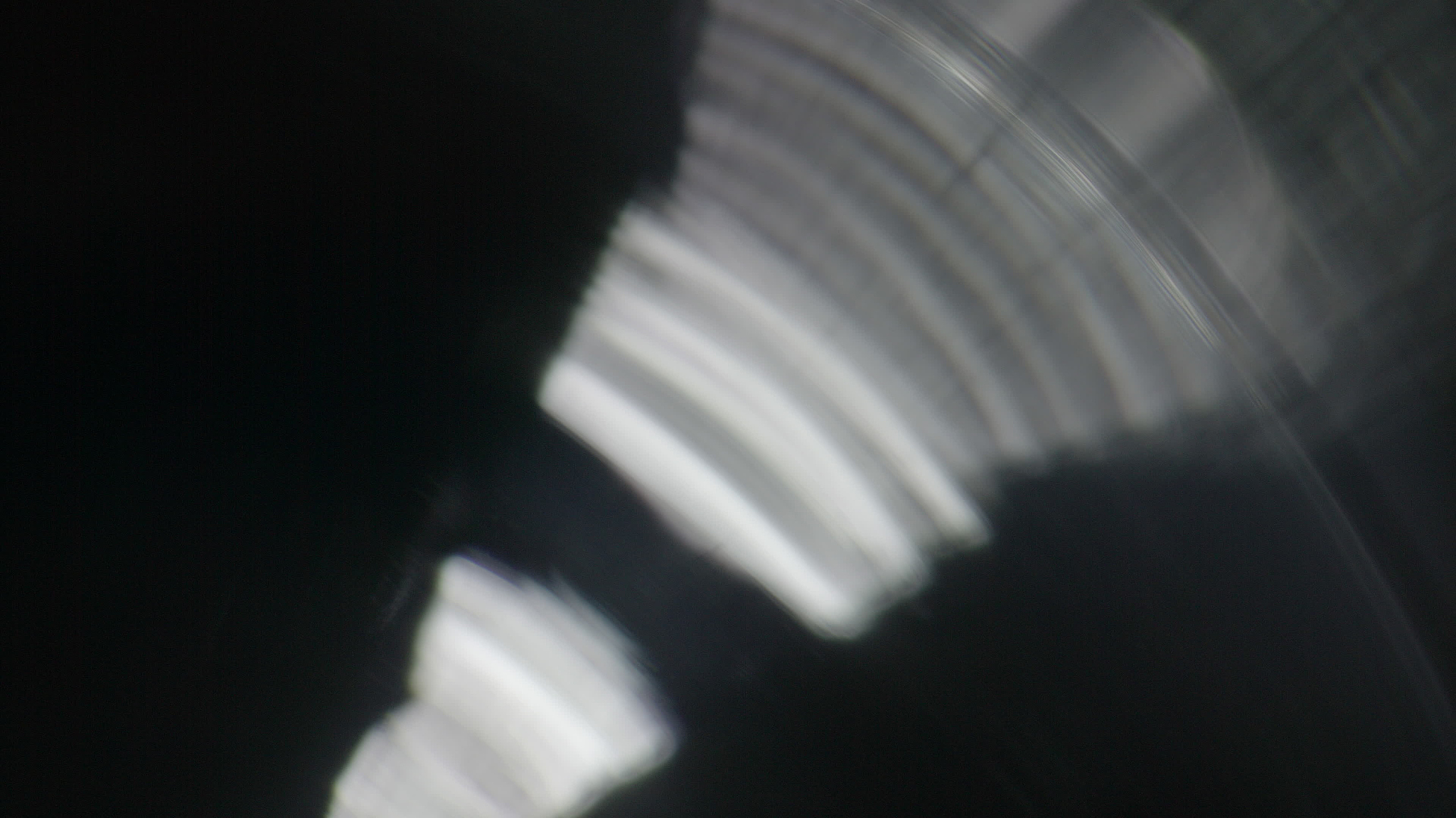 普通X线摄影使胶片产生灰雾的主要原因是 In radiograhpy the main reason for the fog on the film is A相干散射Coherent scatteringB光电效应Photoelectric effectC电子对效应Electron pair effectD康普顿效应