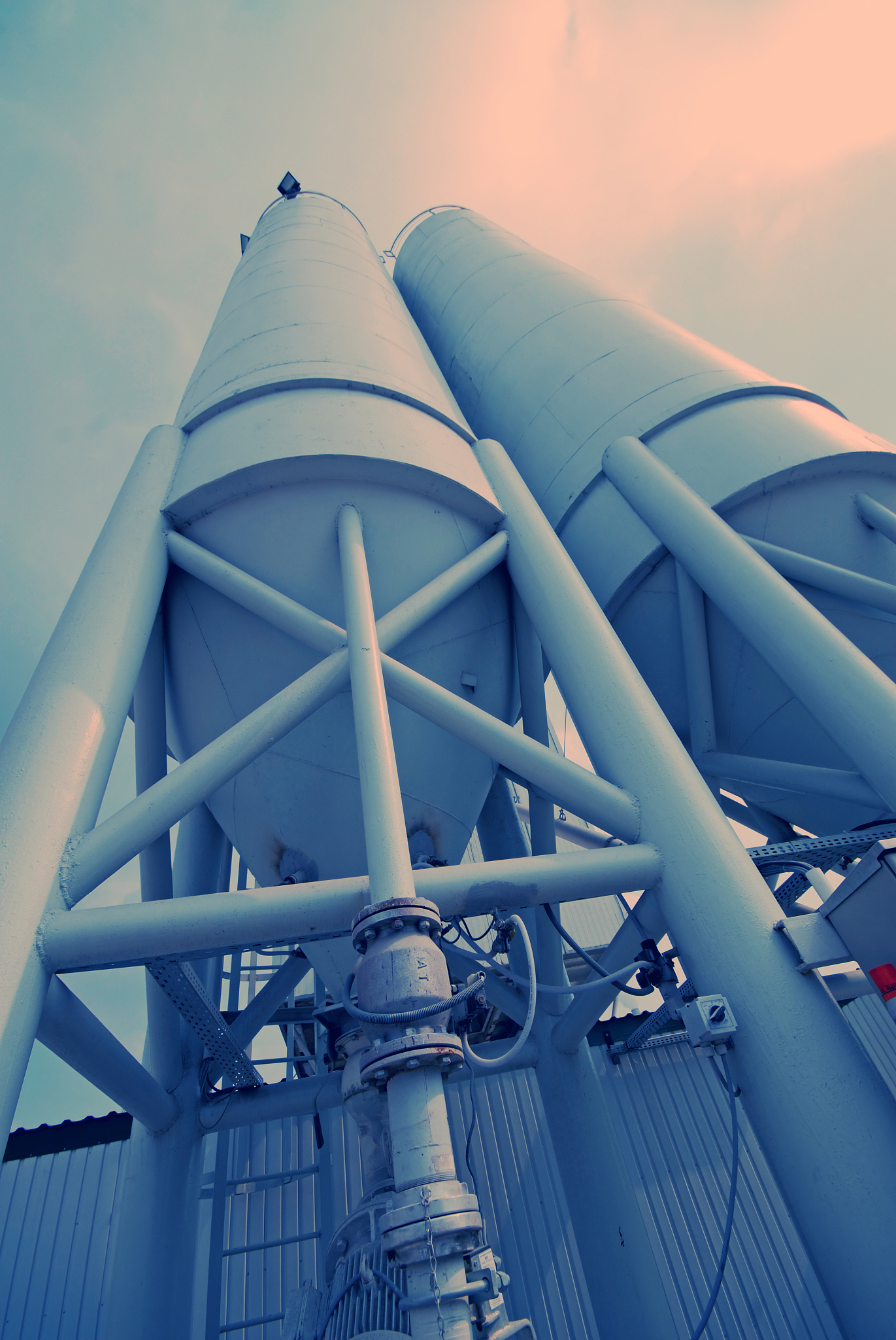 Engineering Feats: Definition, Examples & Subsea Tunnels