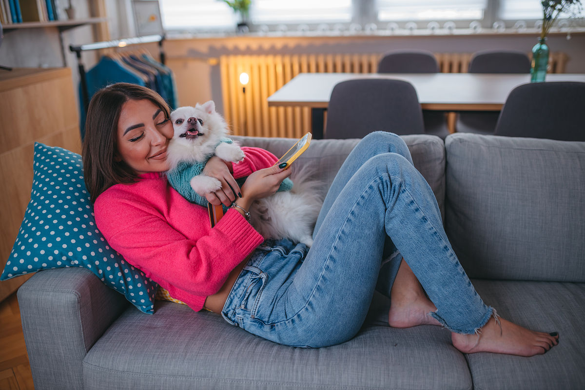 网上订餐系统有用户餐厅菜品管理员订单骑手六个实体请分别设计数据库数据库包含字段名字段代码字段类型是否可以为空以及备注