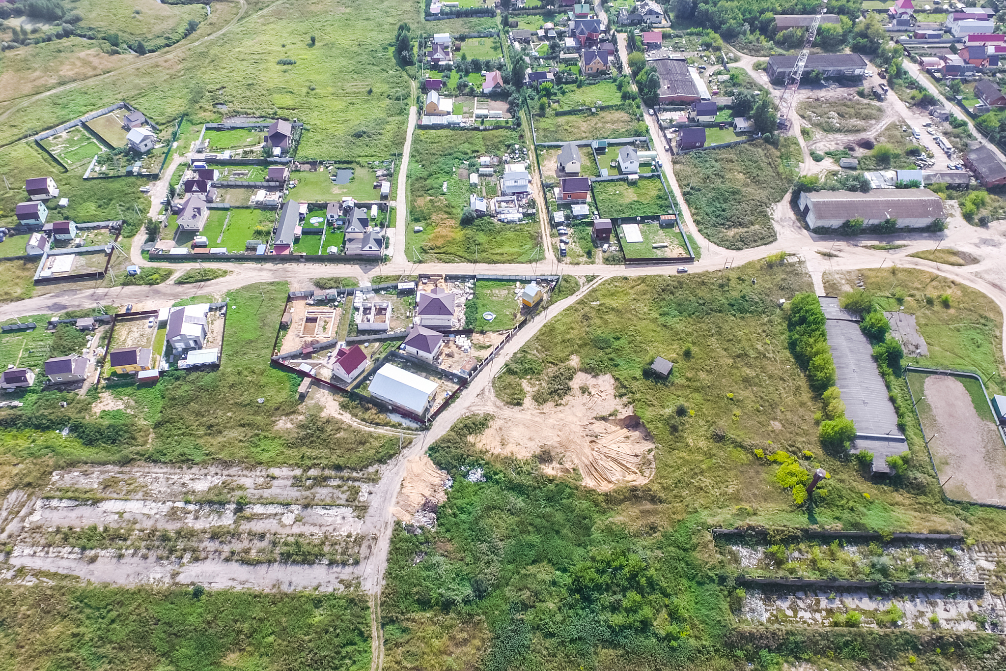 双浦镇村社发展状况良好：经济繁荣、基础设施完善、教育医疗进步、生态环境优良