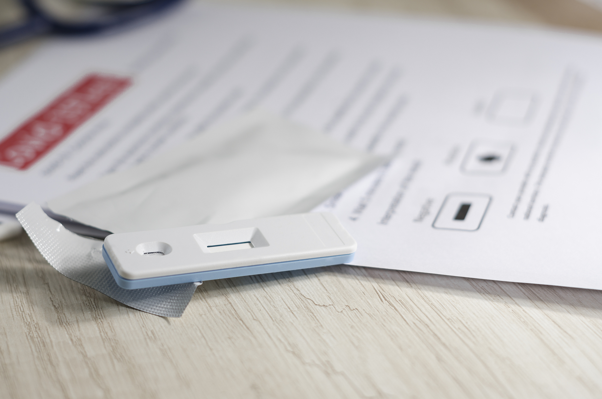 年龄在18~28之间的测试用例