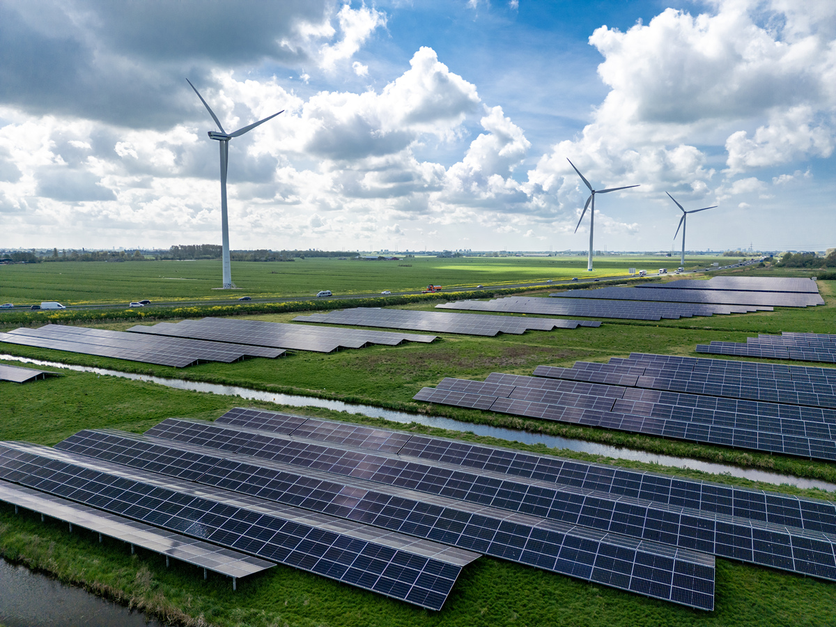 中国可再生能源领先省份排名 - 风能、太阳能和水能