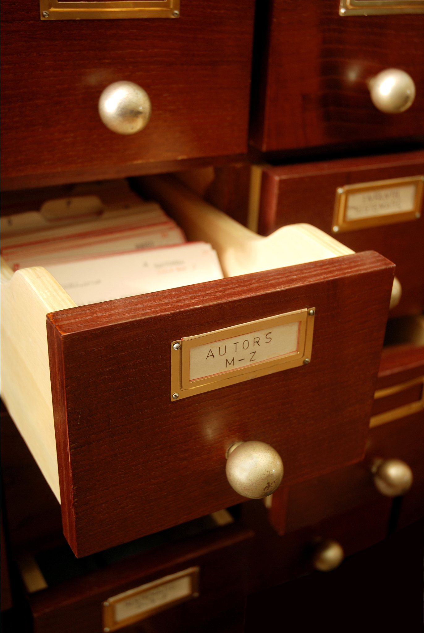 高效档案管理方法与技巧 - 提升档案管理效率