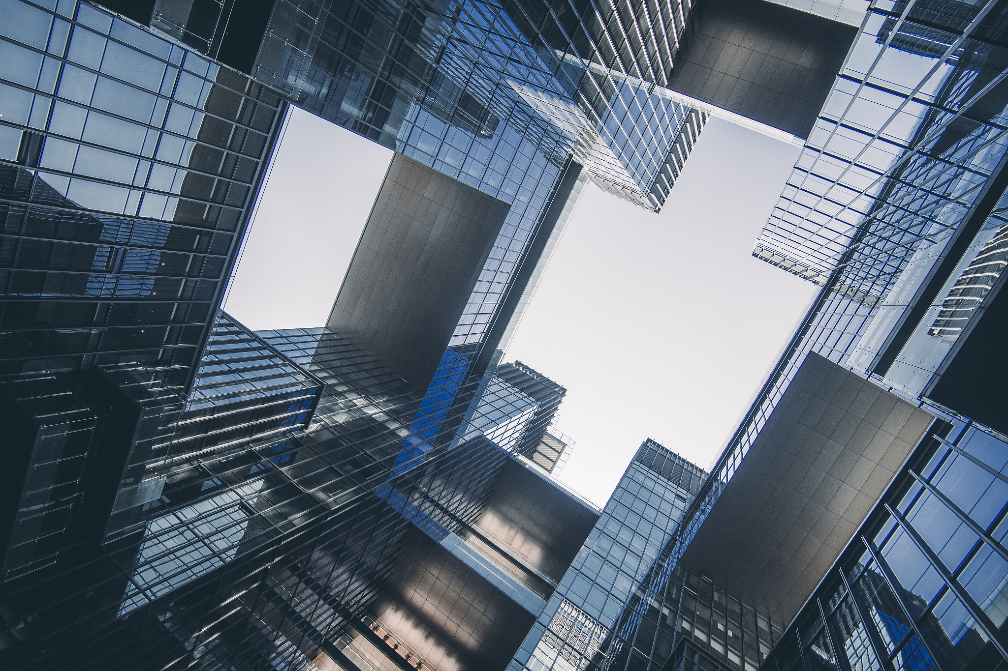 文章内容主题是四川省邛崃市建筑资质办理和转让