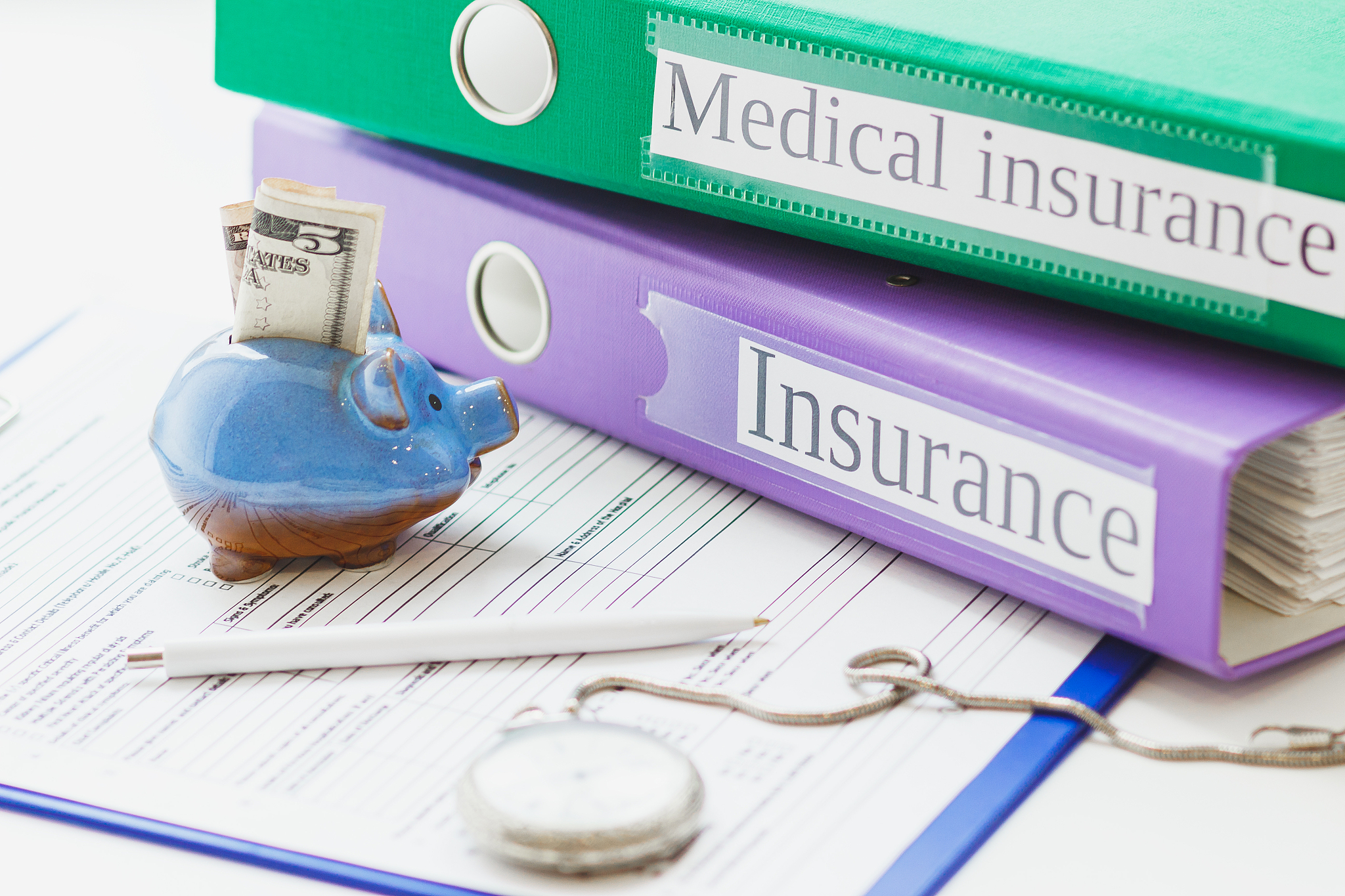 2021年云南医药健康学院中专招生热线