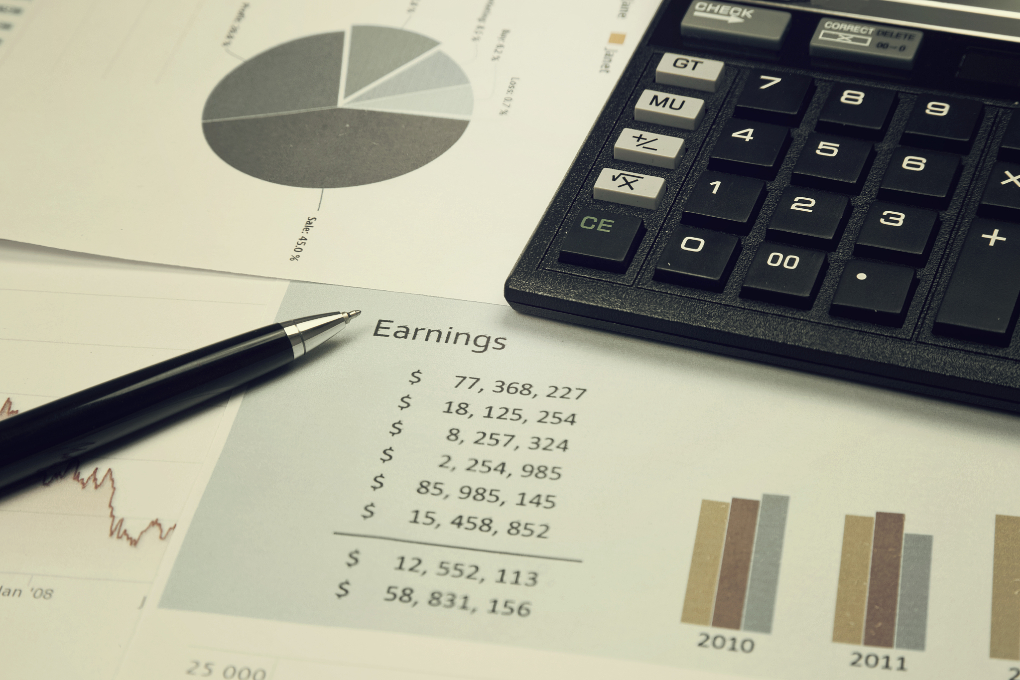 请描述一下制作问卷的具体过程