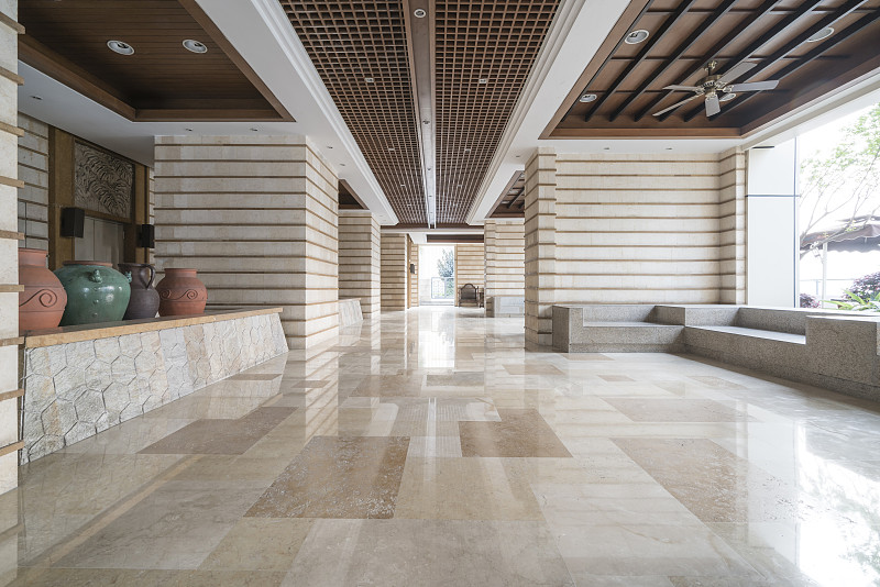 普达恩瓷砖产在意大利哪里？回答+拓展。