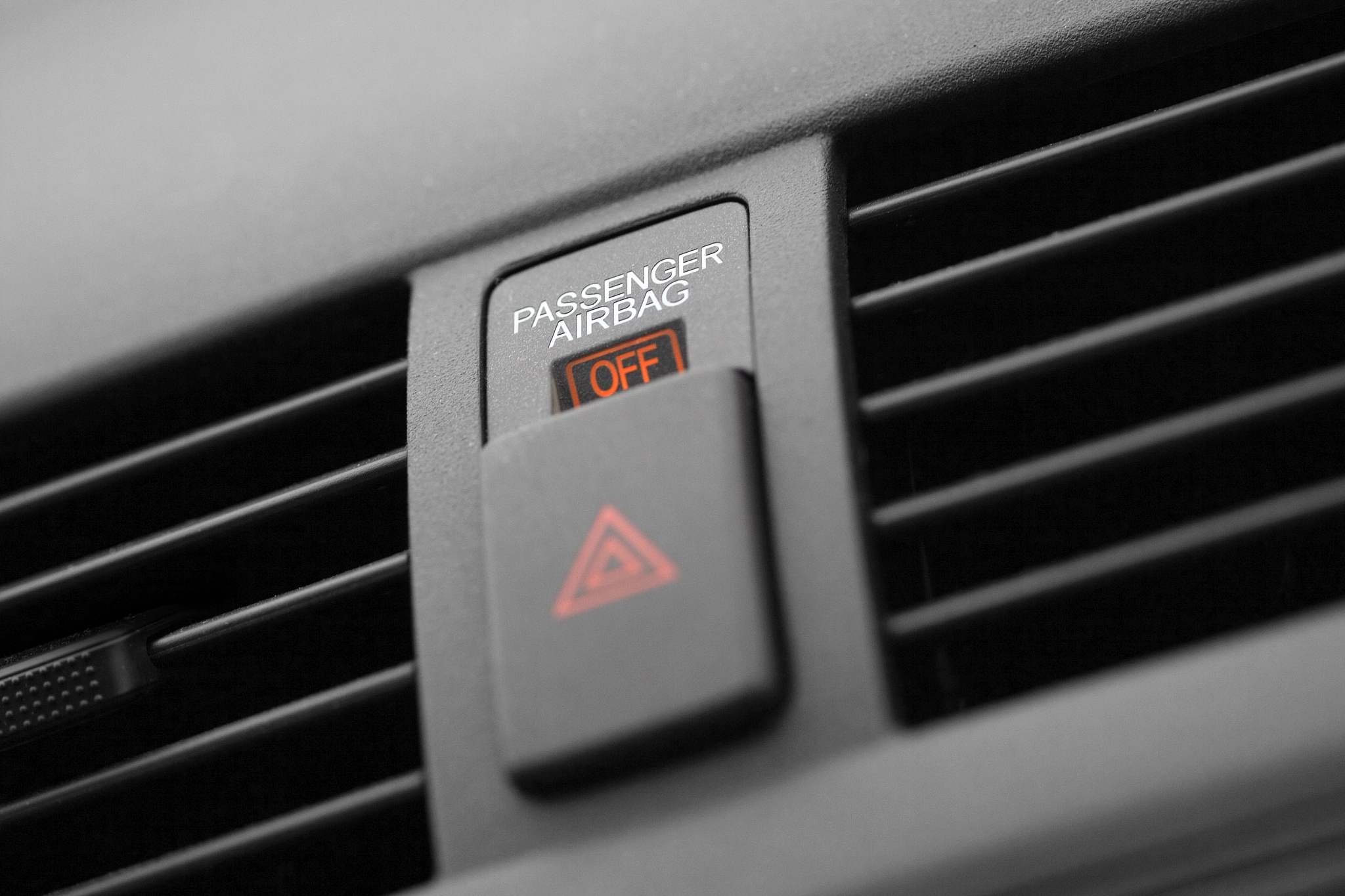 新防爆应急灯价格 - 100元到500元，选购指南