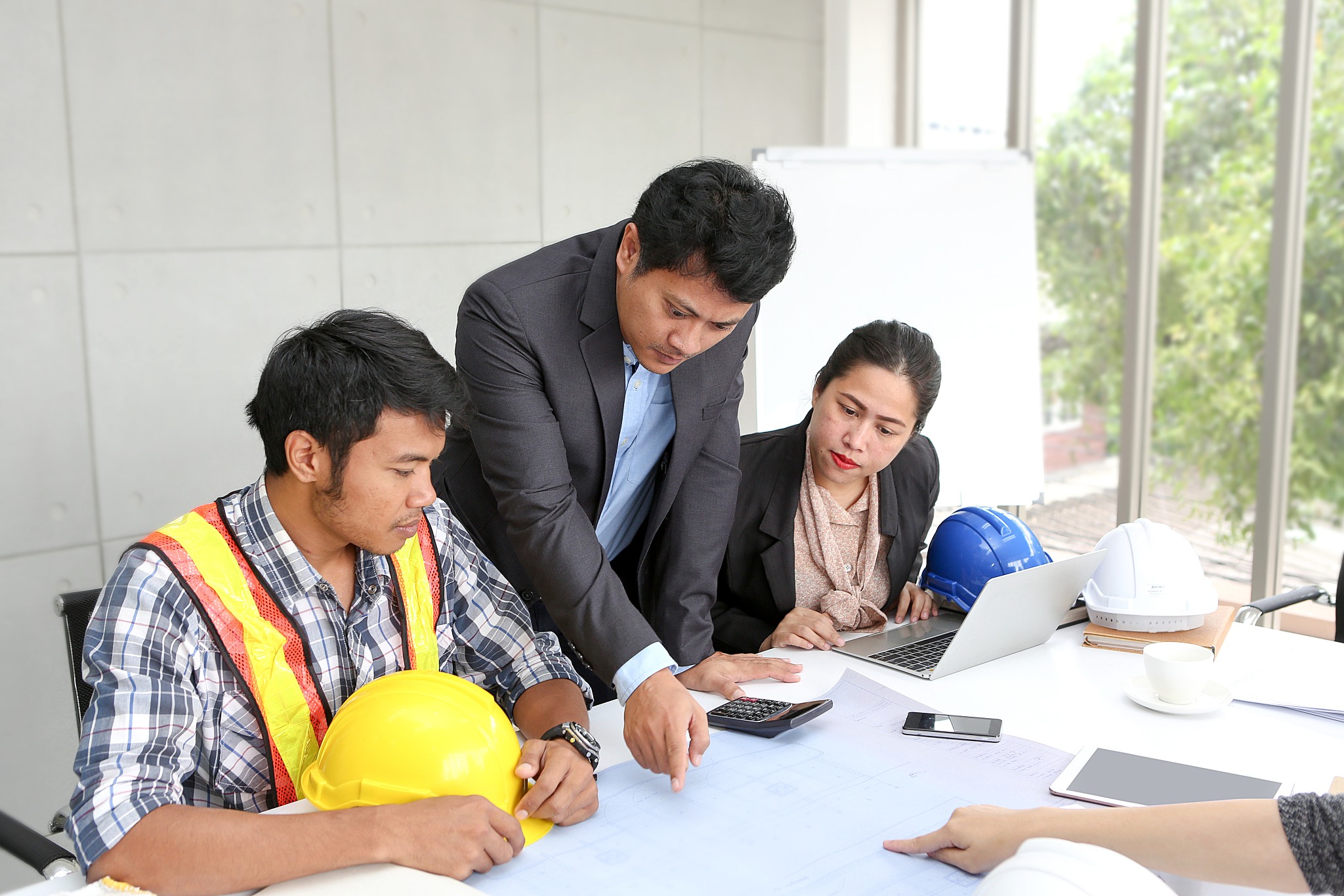 列举一个电工5个问题职业访谈