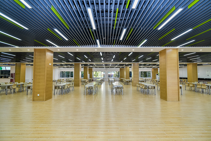 长春光华学院师资怎么样？工科优势、奖助学金和食堂