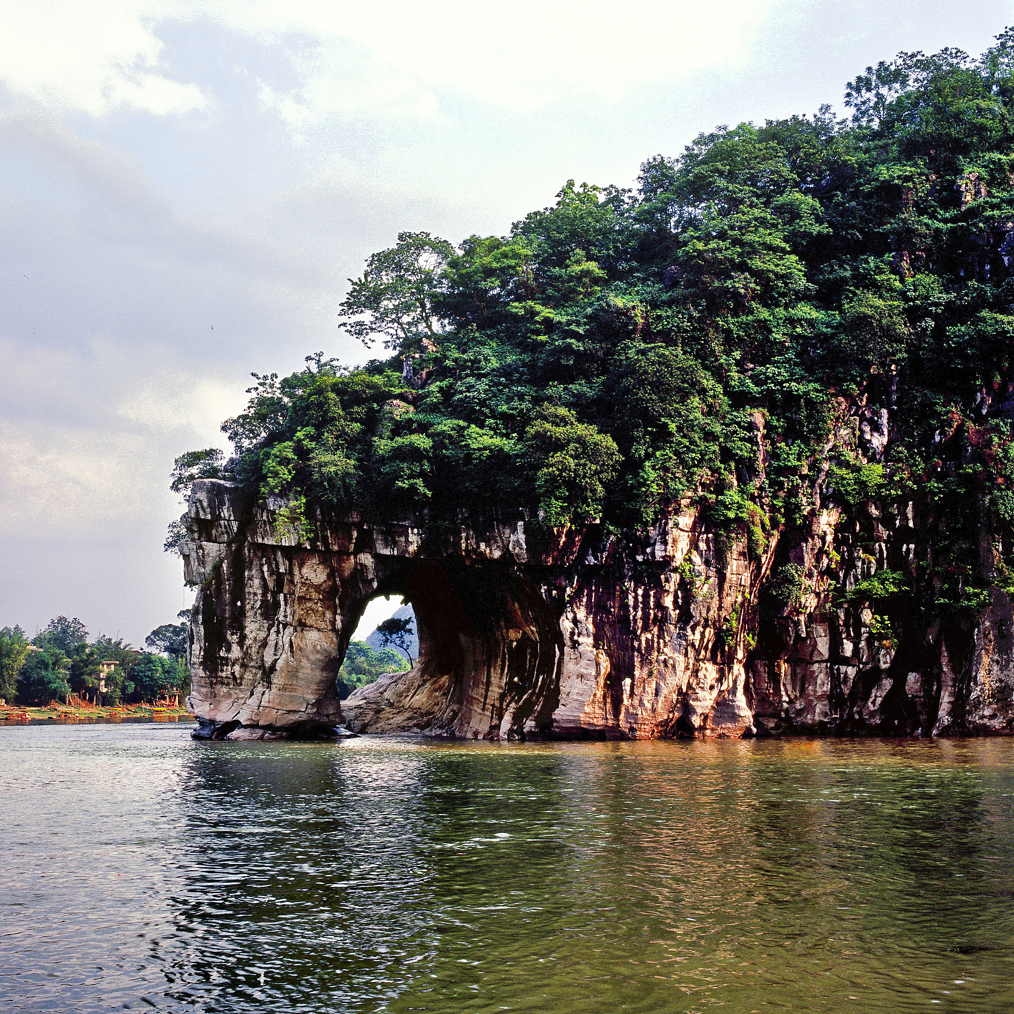 300字和美国总统一起玩的桂林一日游