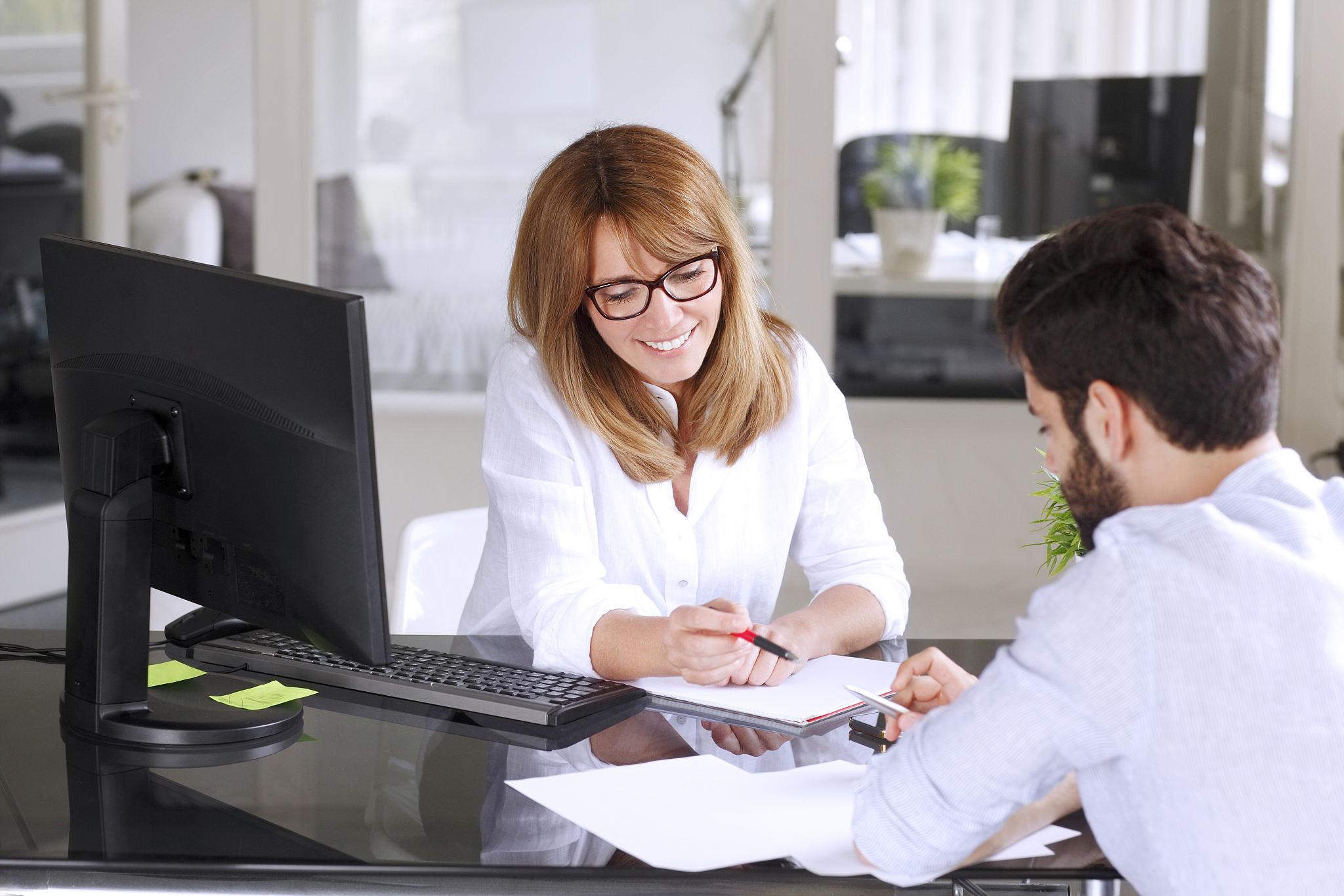 business people consulting