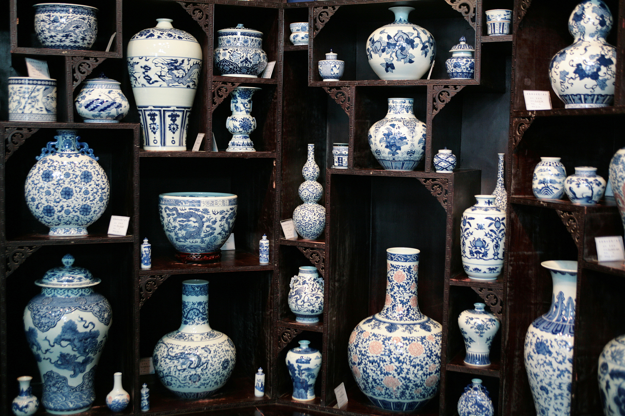 中国瓷器起源：最早的瓷器是青瓷吗？