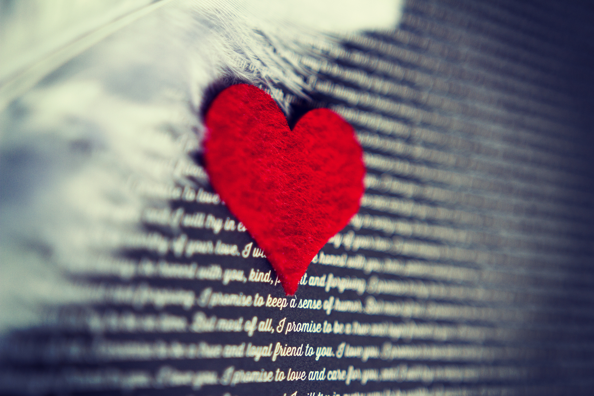 为什么我们总是无法忘记曾经喜欢过的人？——探究情感记忆的奥秘