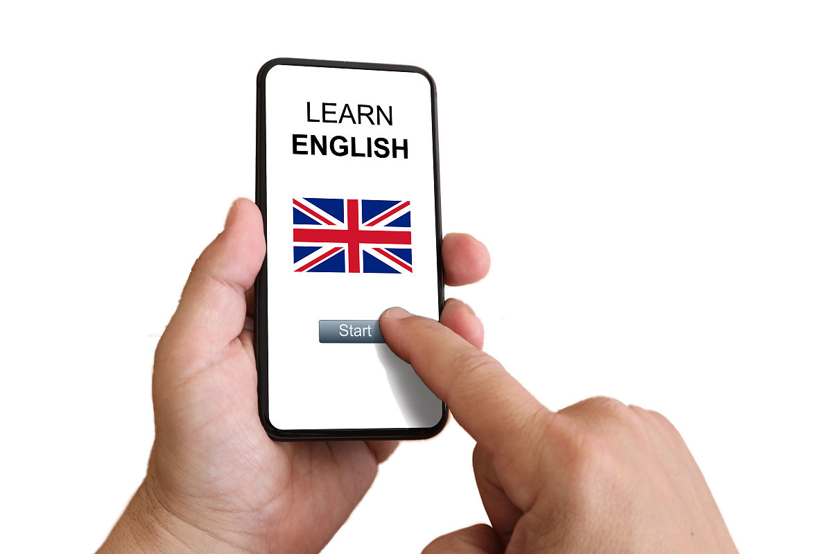 广东工贸职业技术学院应用英语专业课程设置及跨文化交际能力培养