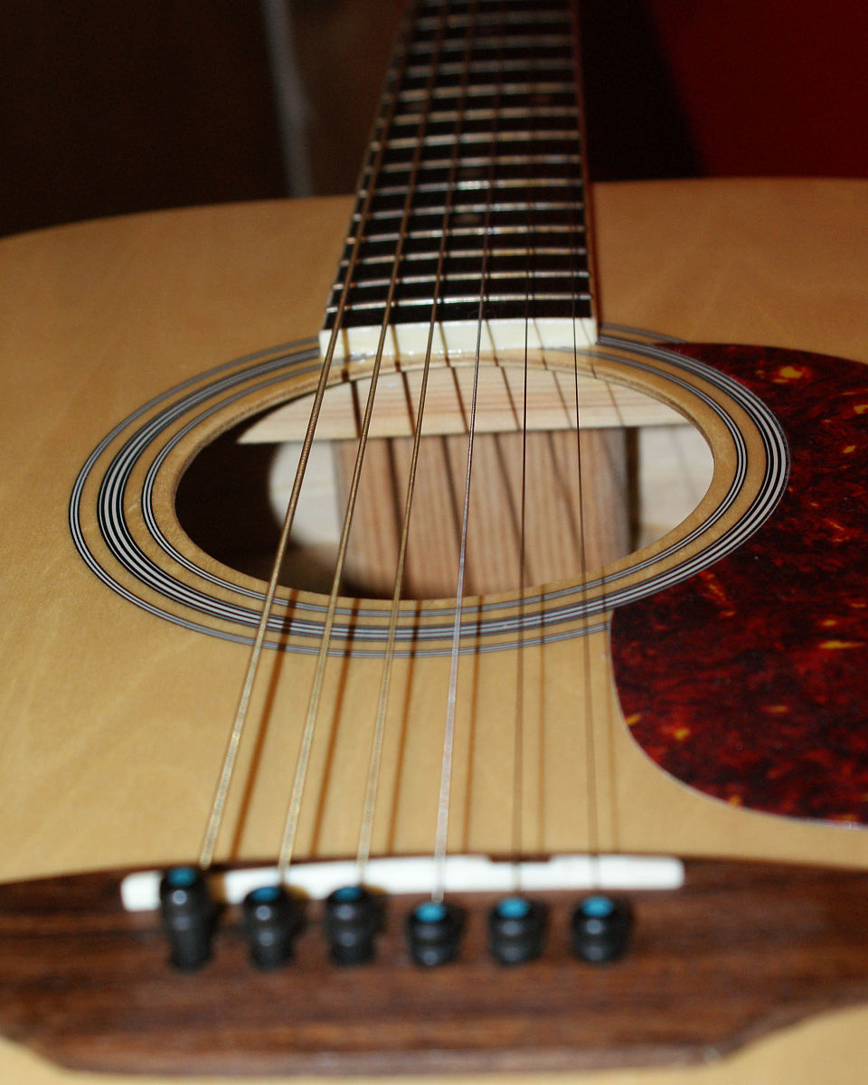 吉他一弦E4跳弦到E：详细操作步骤