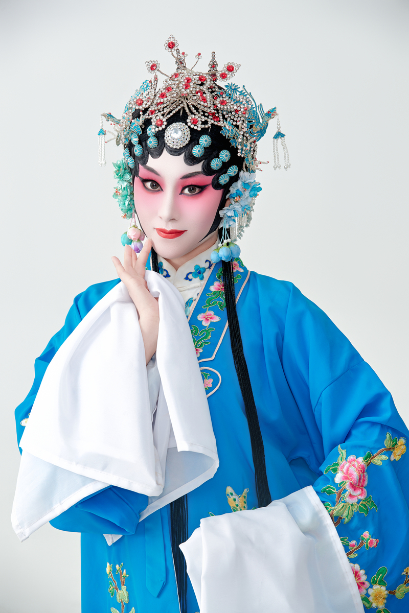 京剧和昆曲的青衣(女性)角色,被誉为中国戏曲的国粹