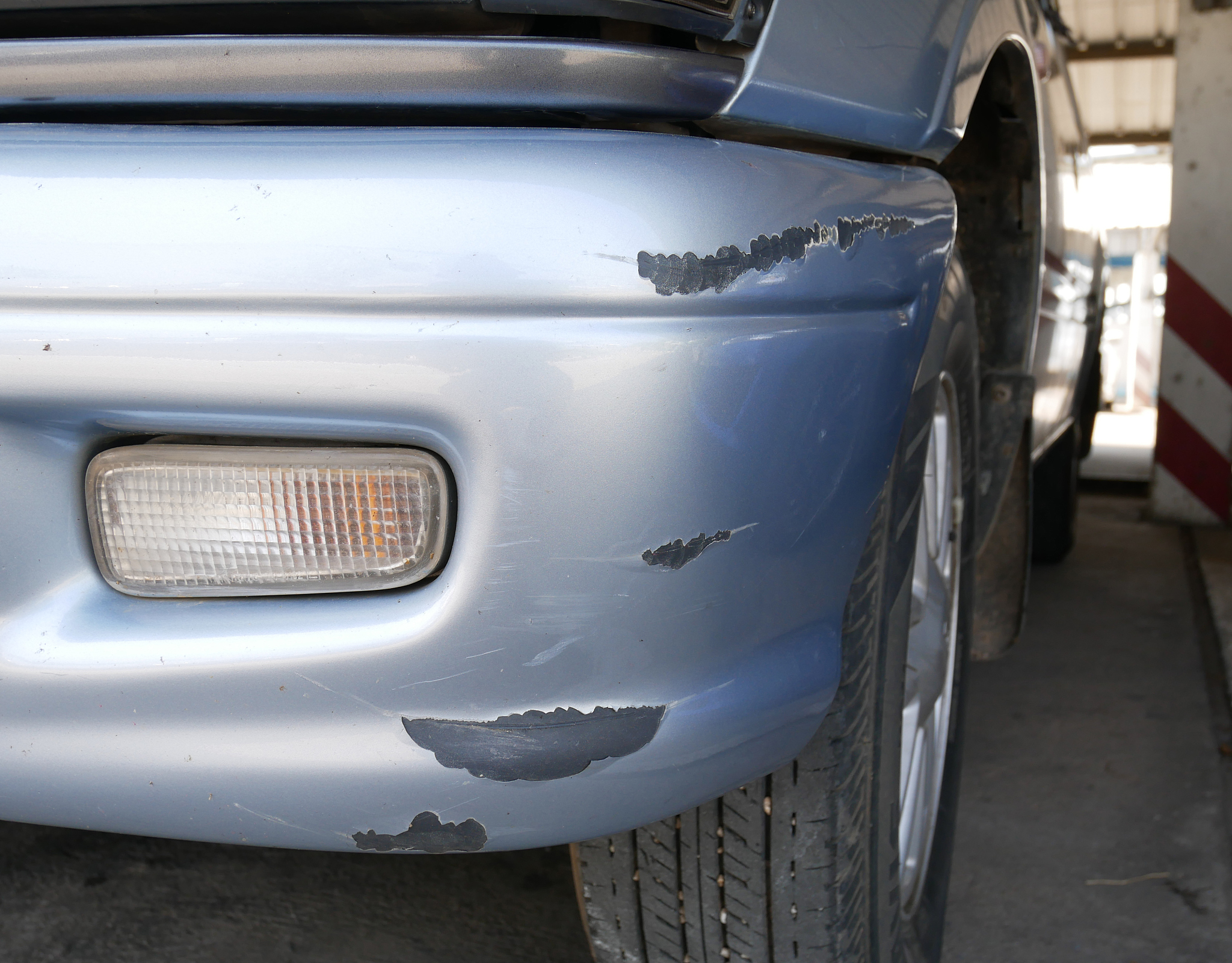 前叶子板半喷前保险杠全喷一般是什么事故 200字