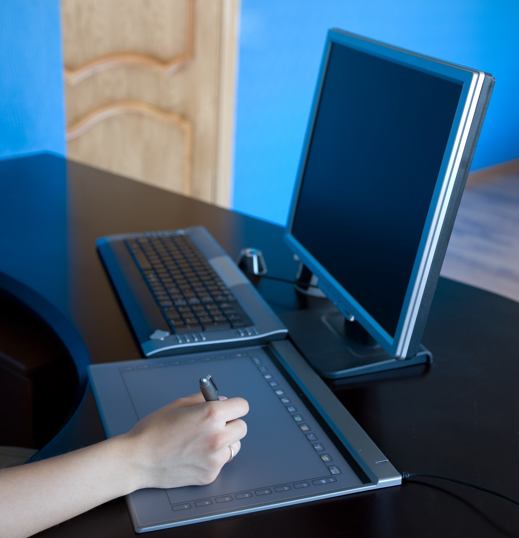 南宁电子工程学校办学层次：本科教育，注重实践和创新