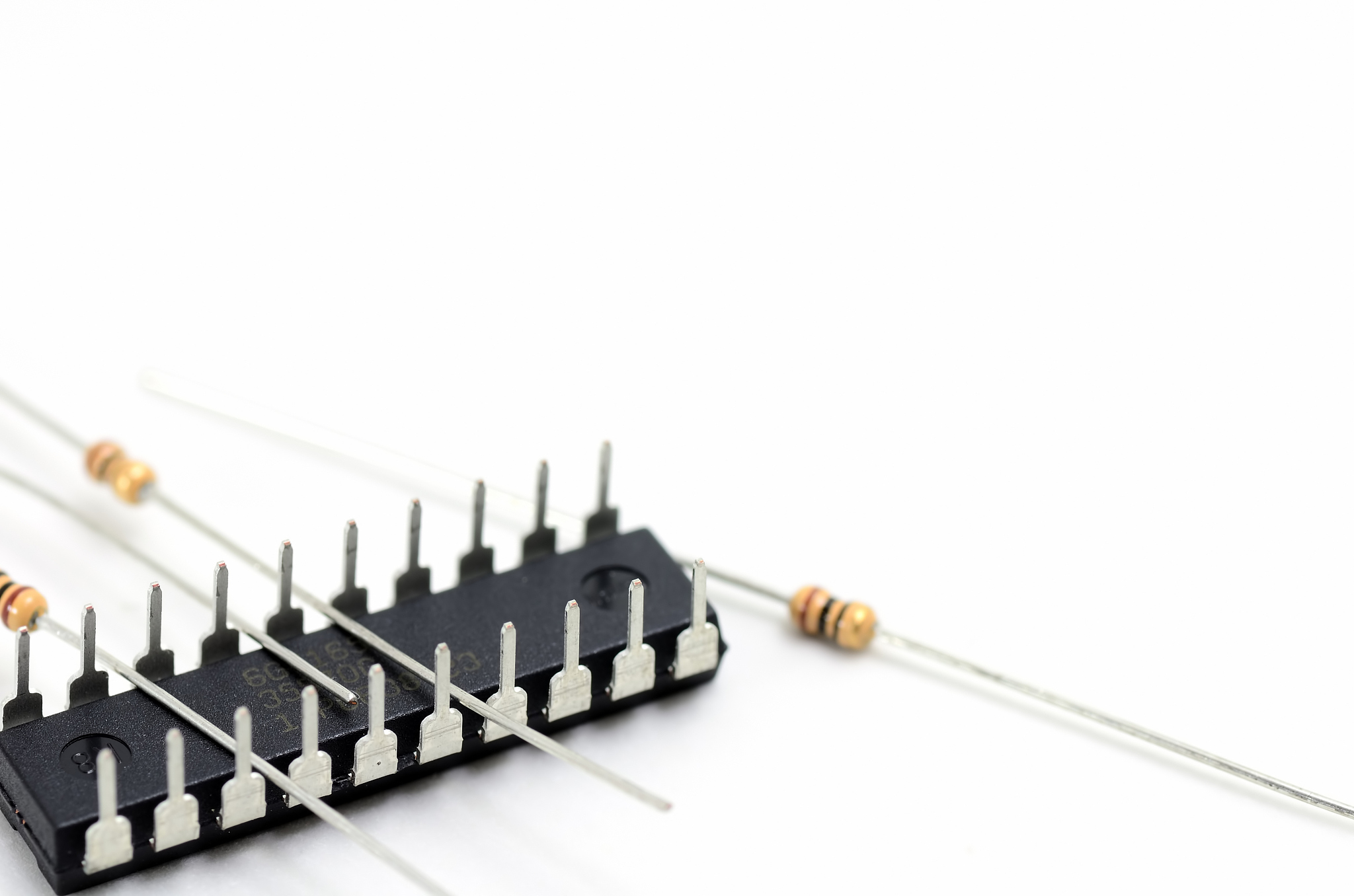 热敏电阻温度测量原理及应用