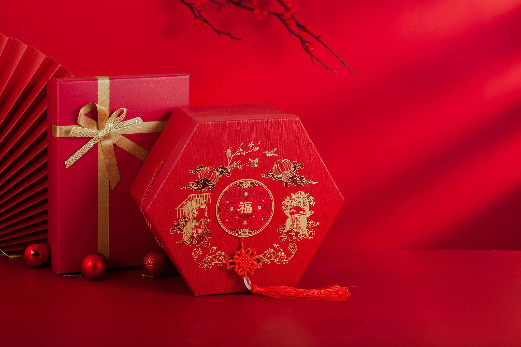 定亲礼物清单：给未来女友的完美礼物选择