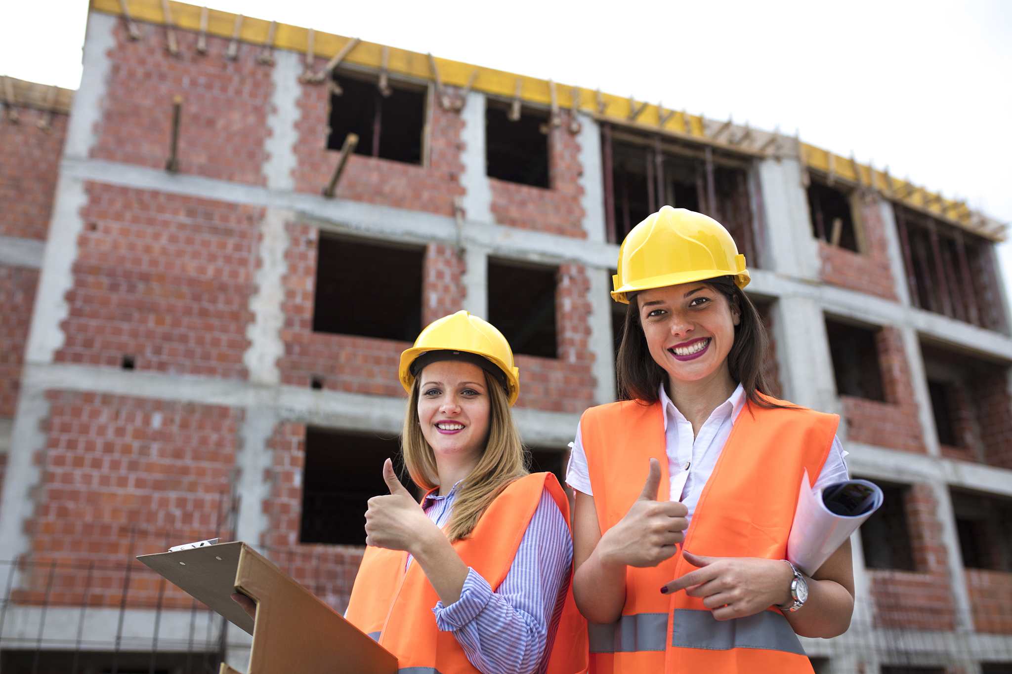 请对论文《工程施工中建筑材料的选择及质量控制策略》的内容5案例分析 53 案例分析结果进行写作保证内容合理性不要乱写：