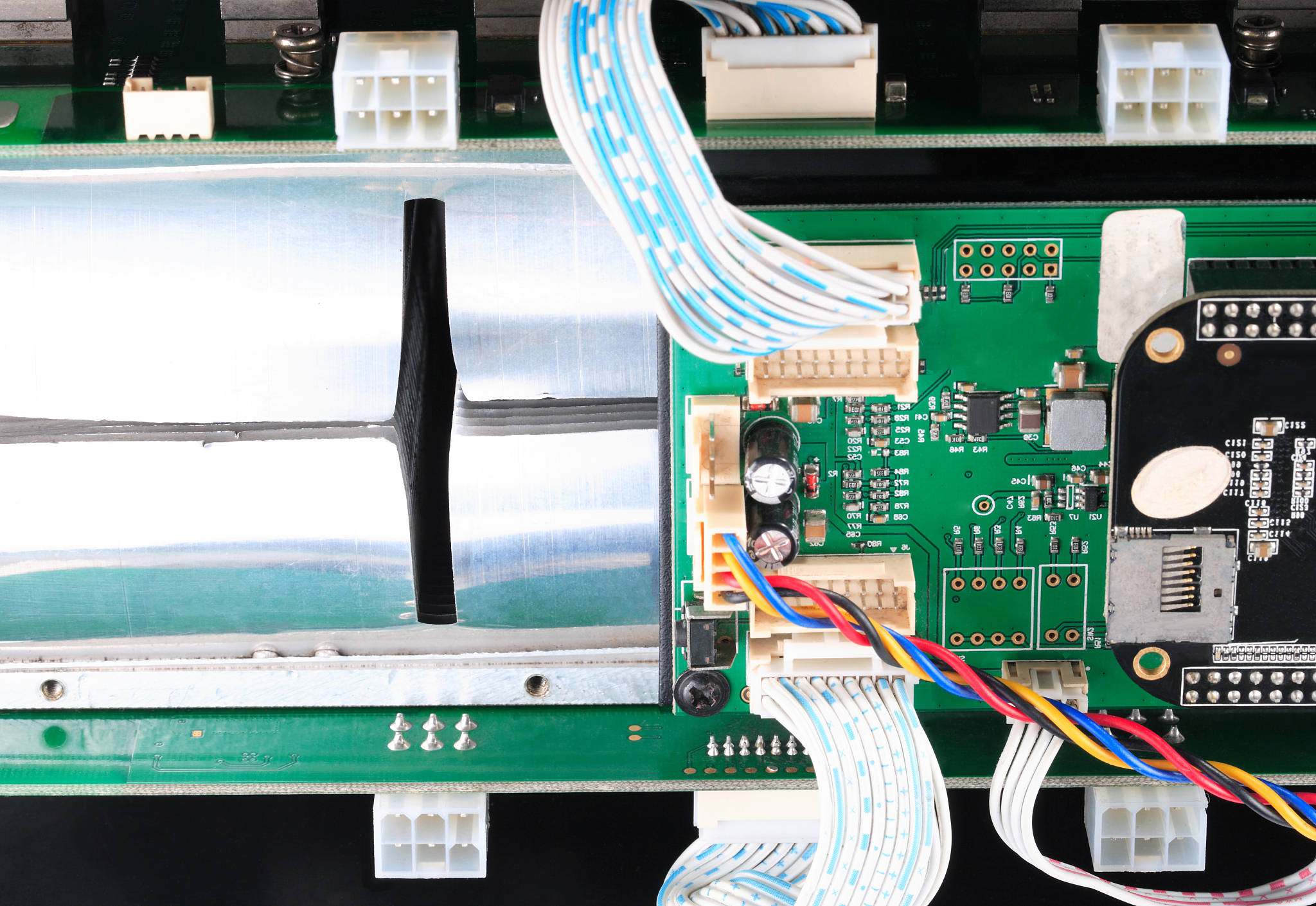 锂电池充到100%还能继续充电？真相揭秘！