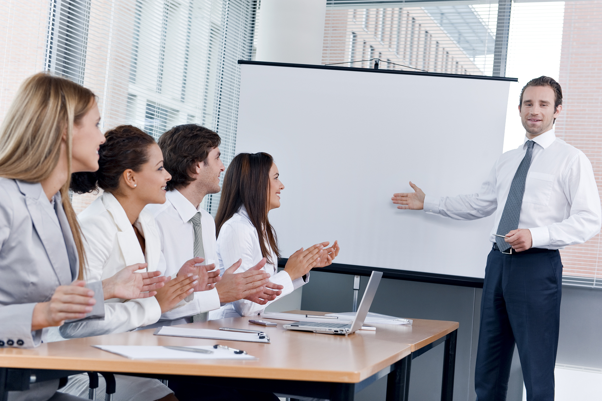 夸赞部门培训完成