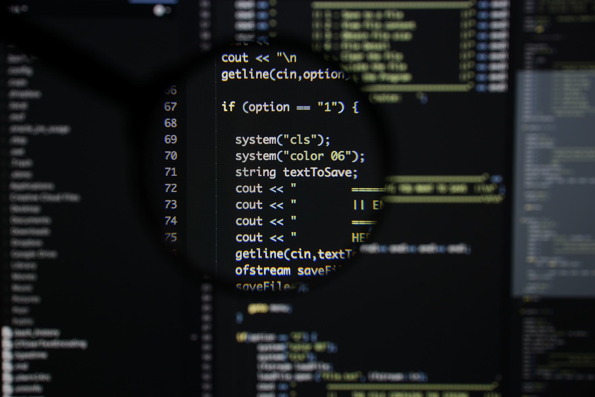 C vs C++: 核心区别与选择指南