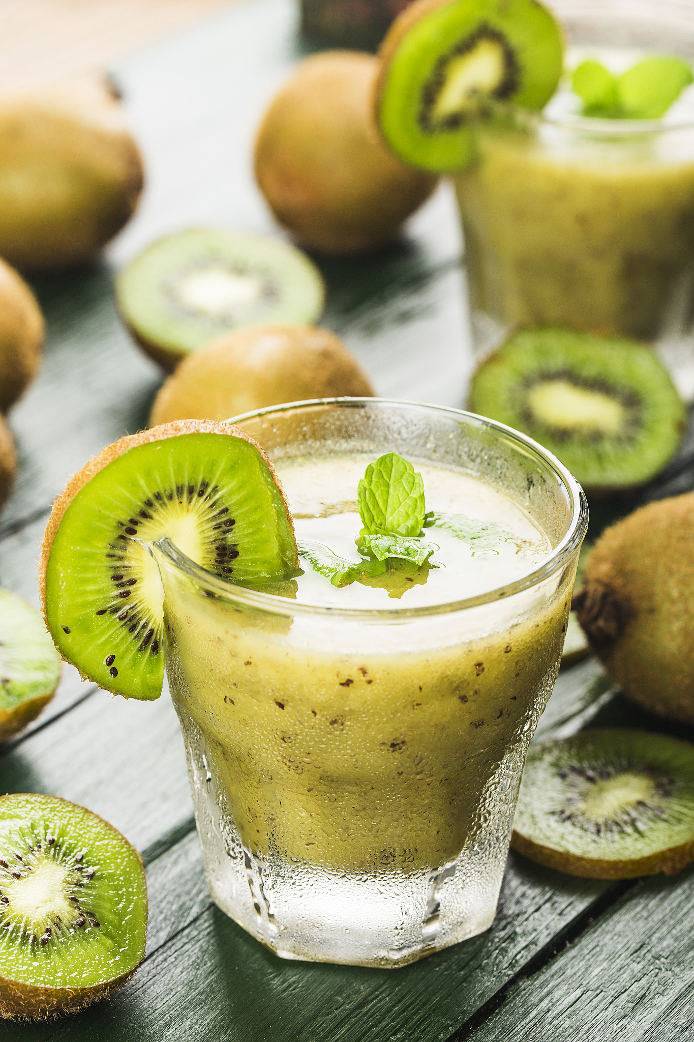 猕猴桃葡萄奶昔的做法 - 营养美味，简单易做！