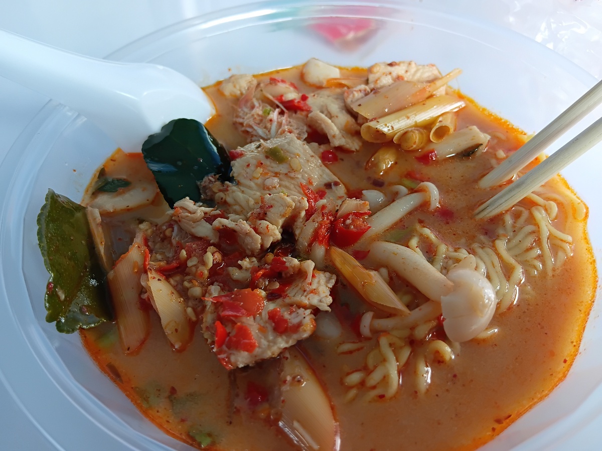 河粉50字好评