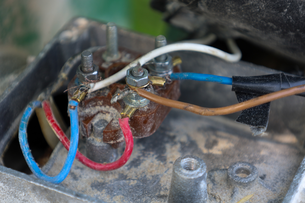 电磁炉线圈电感值换算：亨利、毫亨、微亨 - 详细解释