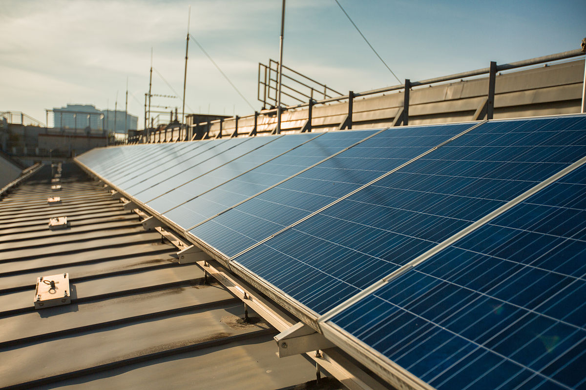 33kW 光伏发电系统方案：组件数量、安装、发电量、投资及效益分析