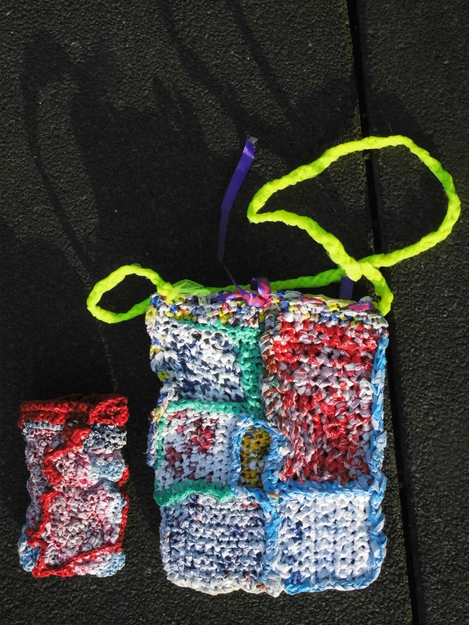 设计一下有示范视频、作品操作步骤说明书每学期16个作品材料包共分为8个学期适合3-6岁的幼儿的幼儿美劳包的淘宝的商品详情页的八个文案