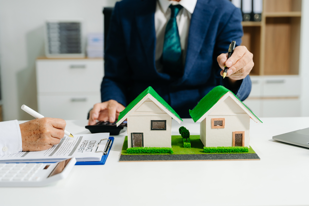 2023年报读房地产经营与管理专业好不好？