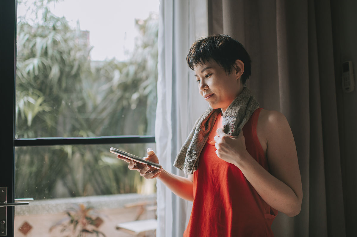 如何长截屏：完整页面或文档截图教程